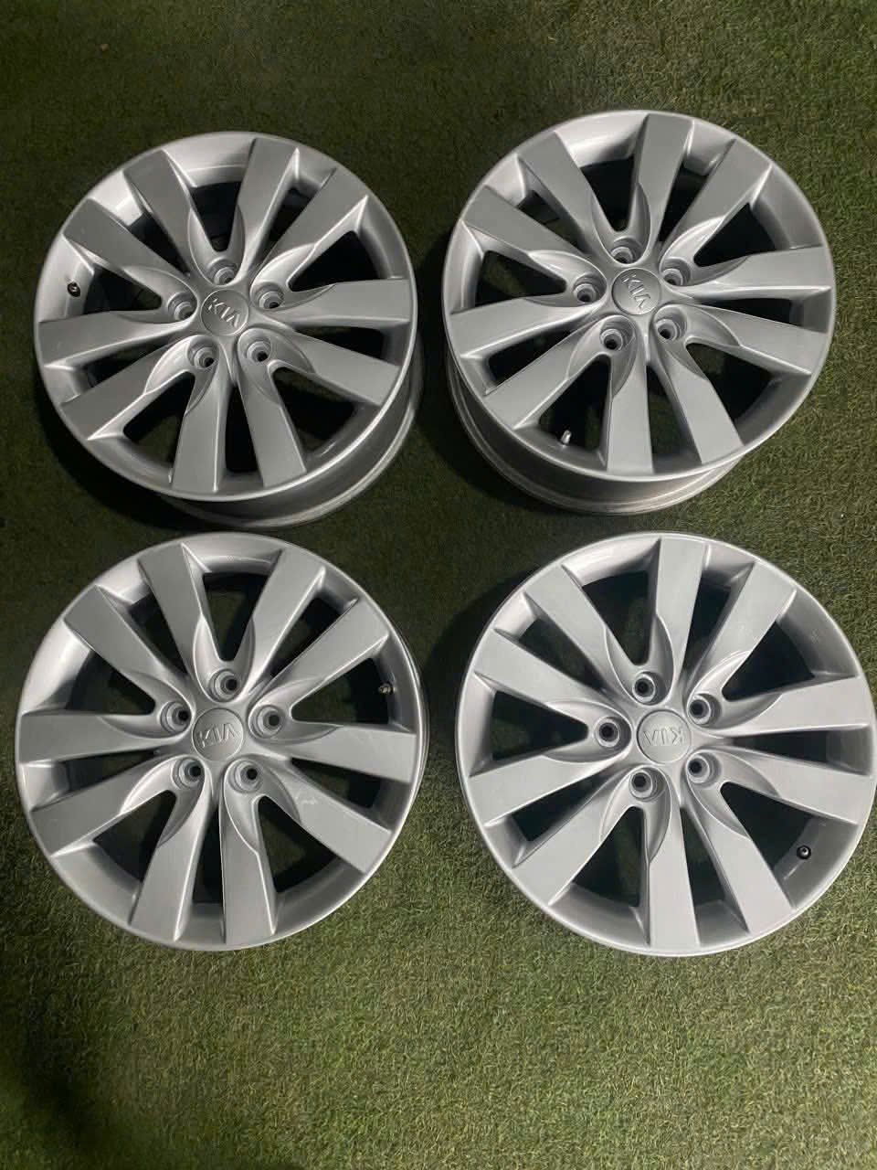 Mâm kia forte 17 inch