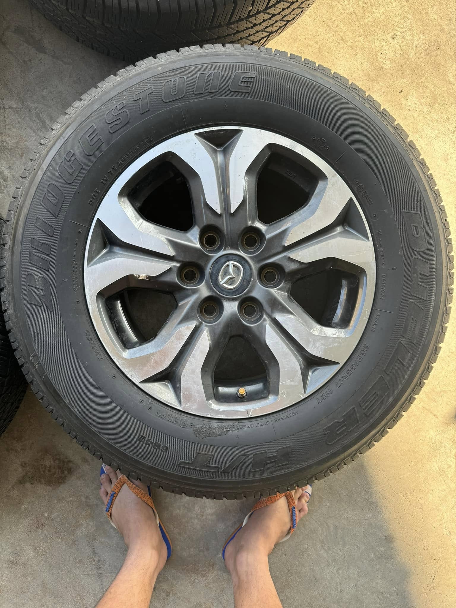 Mâm Mazda BT-50 lắp lốp 265/65R17