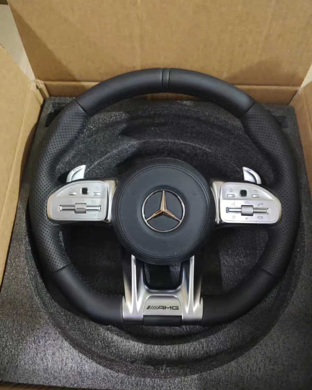 Vô lăng AMG Mercedes-Benz GLC Giá xuất xưởng, cụm vô lăng Mercedes-Benz 809