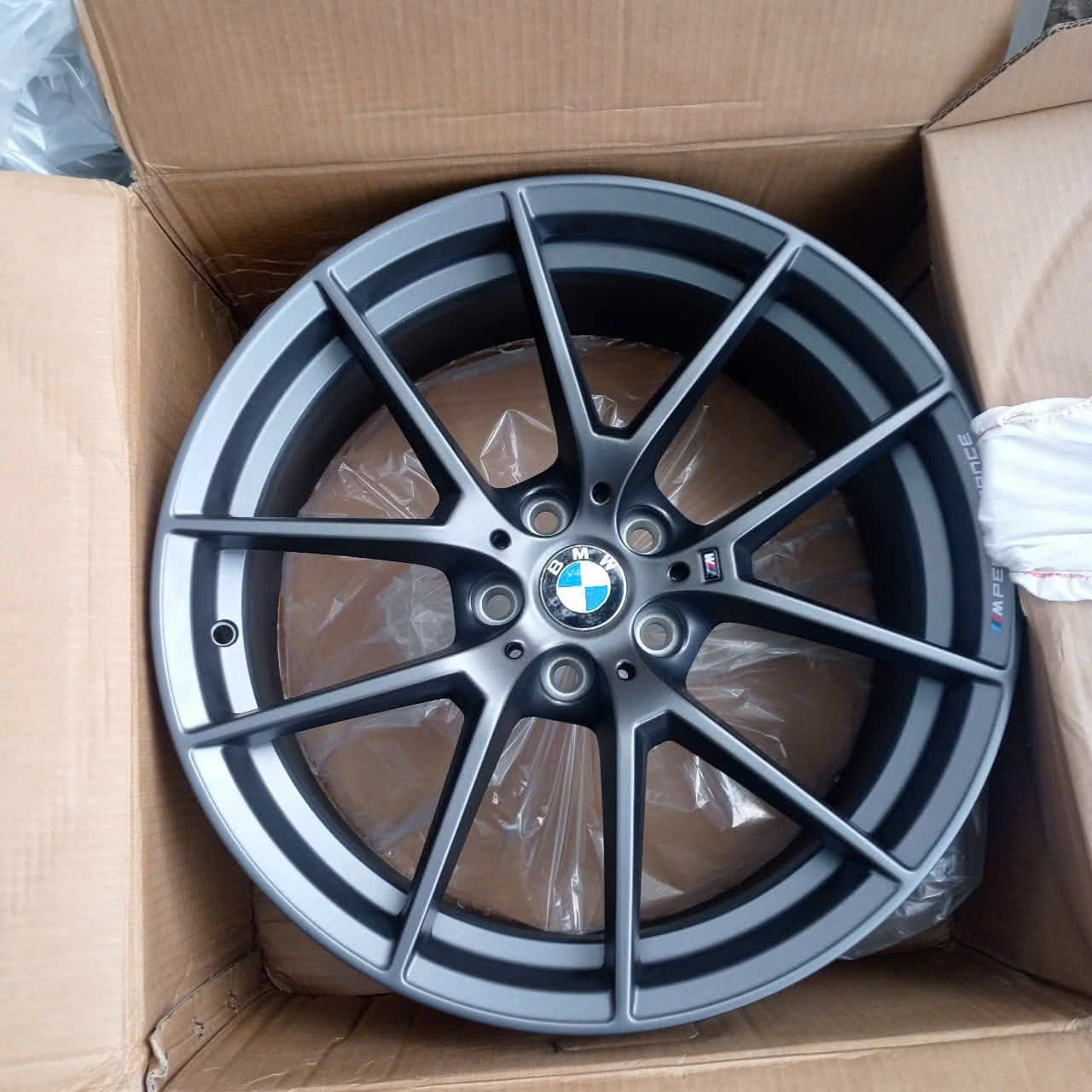 Mâm lazang BMW 2020 G20 3, 4 series 19 inch 898M chính hãng tháo xe