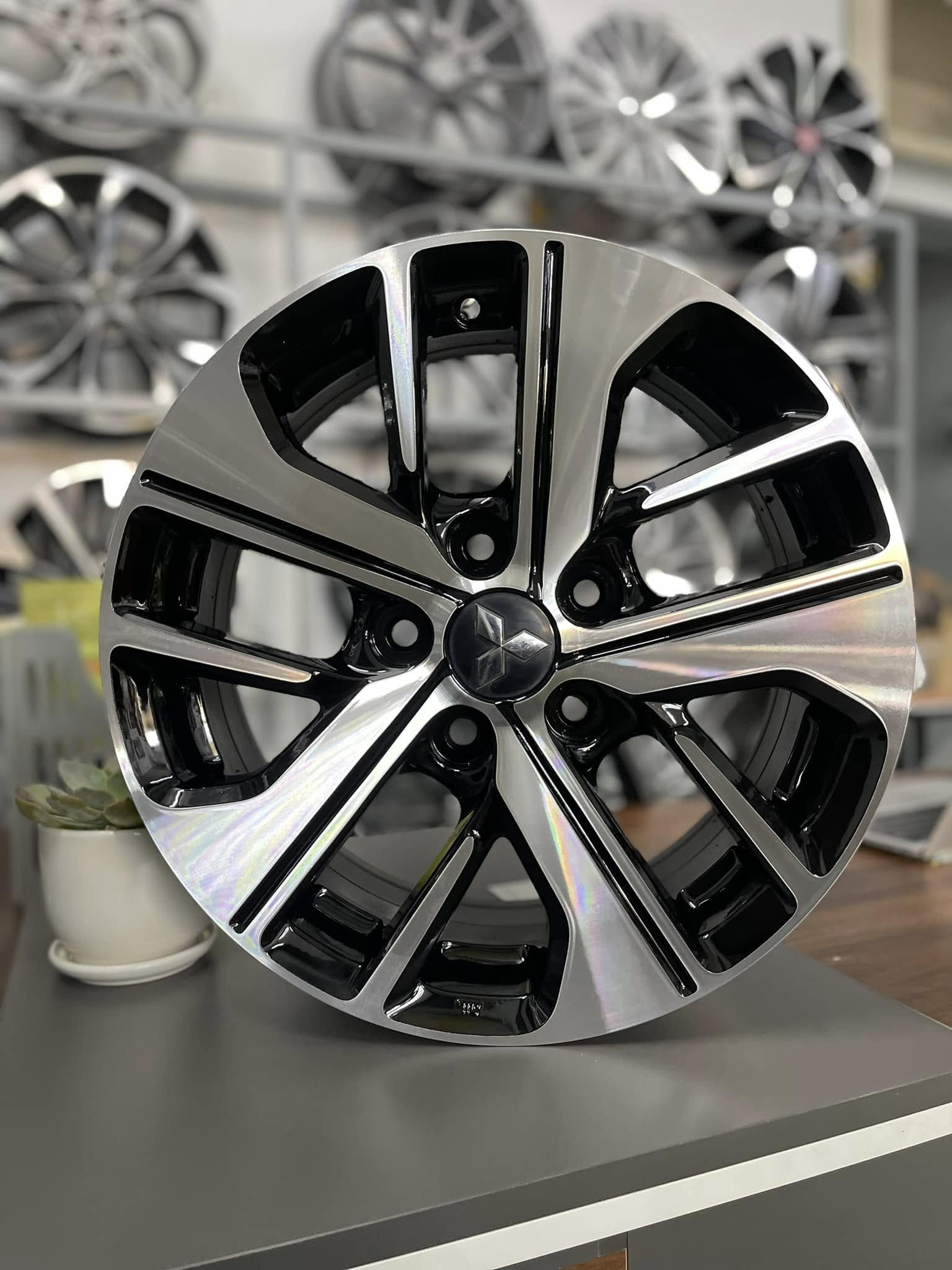 Mâm Lazang 2019 Mitsubishi Xpander AT 16 inch chính hãng tháo xe