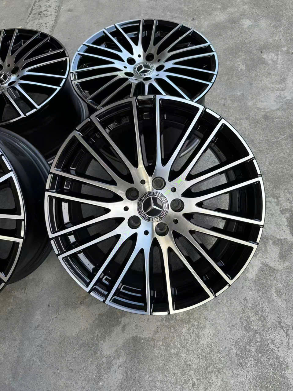 Mâm lazang Mercedes C300 chính hãng tháo xe