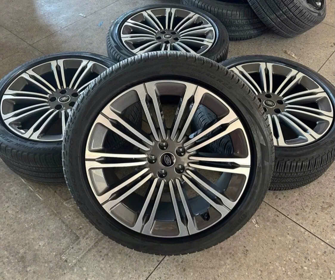 Mâm lốp Lazang Range Rover Sport 2024 2025 23 inch chính hãng