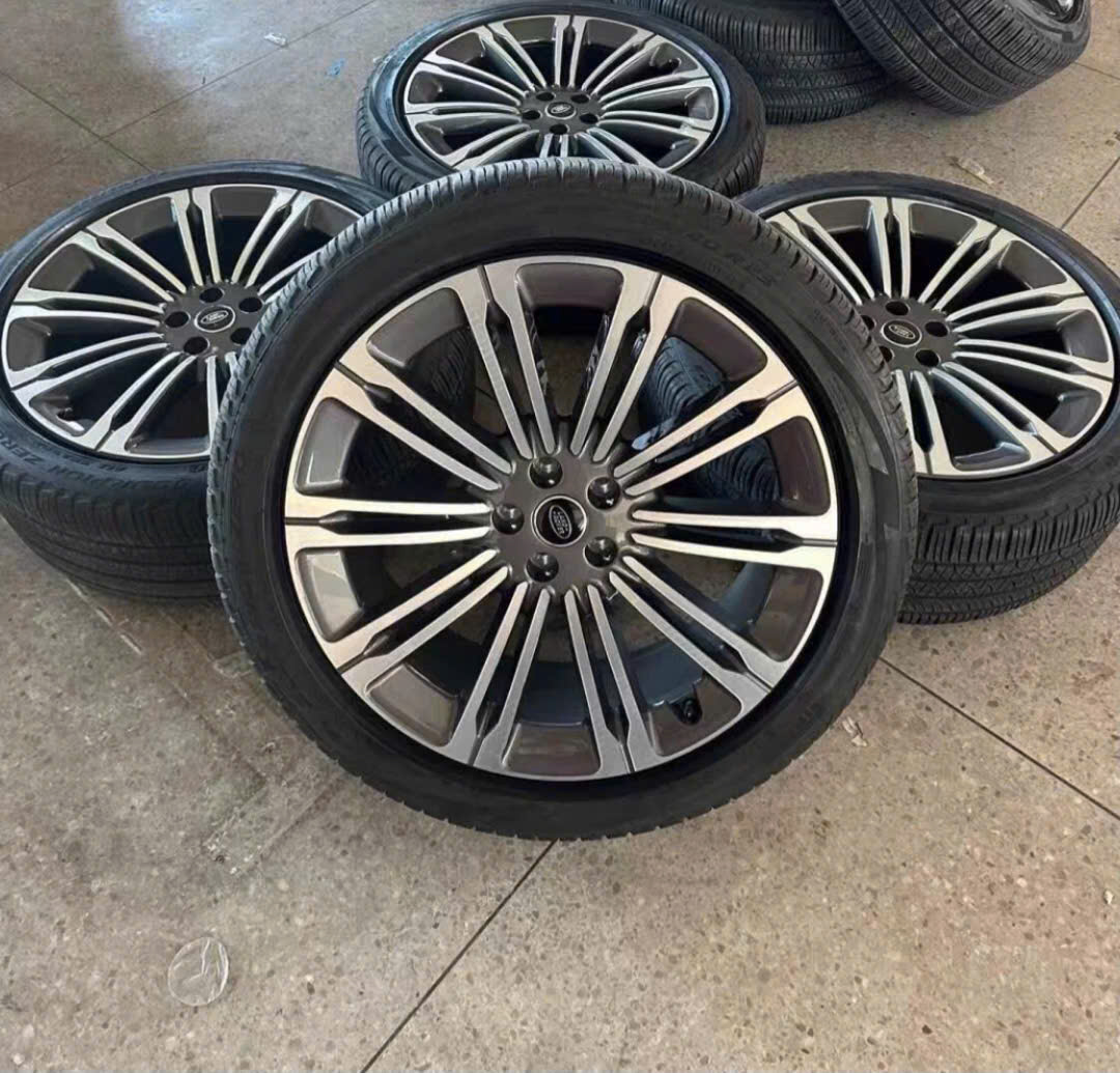 Mâm lốp Lazang Range Rover Sport 2024 2025 23 inch chính hãng
