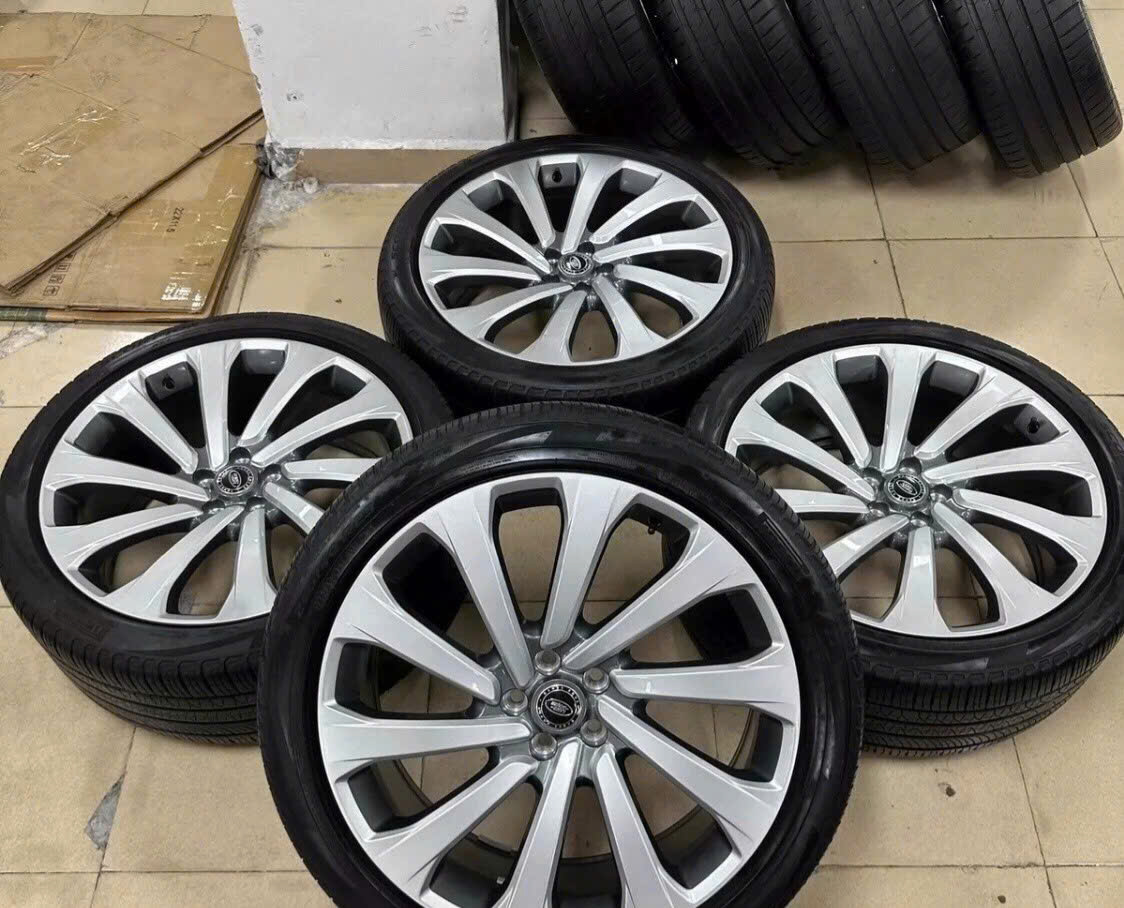 Mâm lốp Lazang Range Rover Sport 2024 2025 23 inch chính hãng