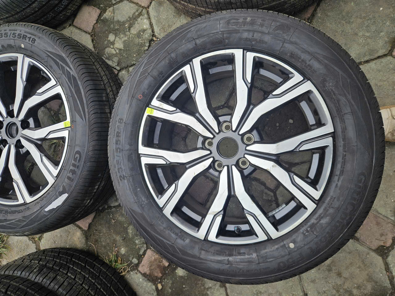 Mâm lazang lốp Ford Territory 2025 19 inch lốp 235/50R19 Goodyear mới 100%