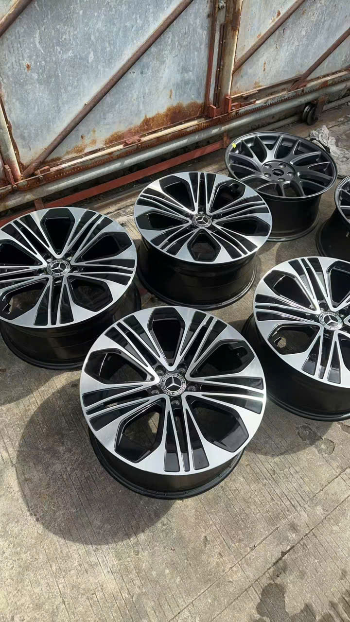 Mâm Lazang Mercedes E300 2025-2026 19 inch chính hãng