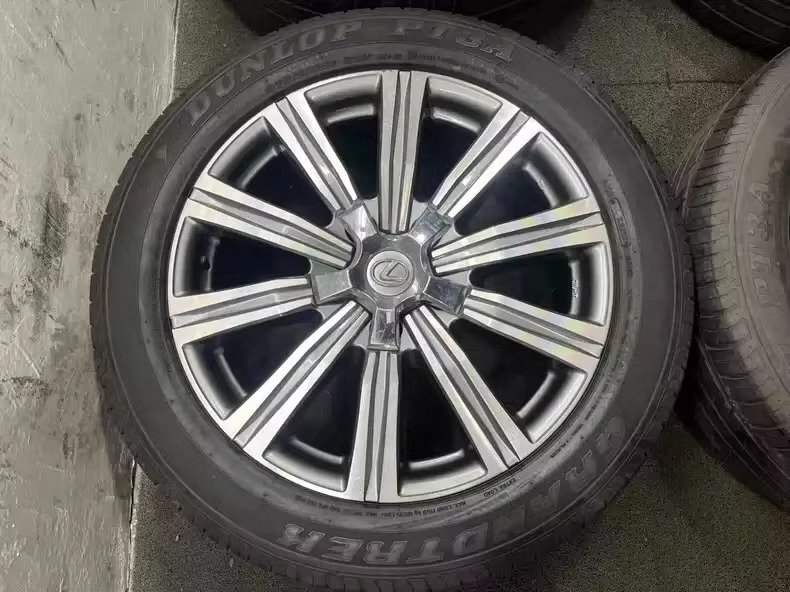Mâm Lazang Lexus LX570 2022 21 inch lắp lốp 275/50R21
