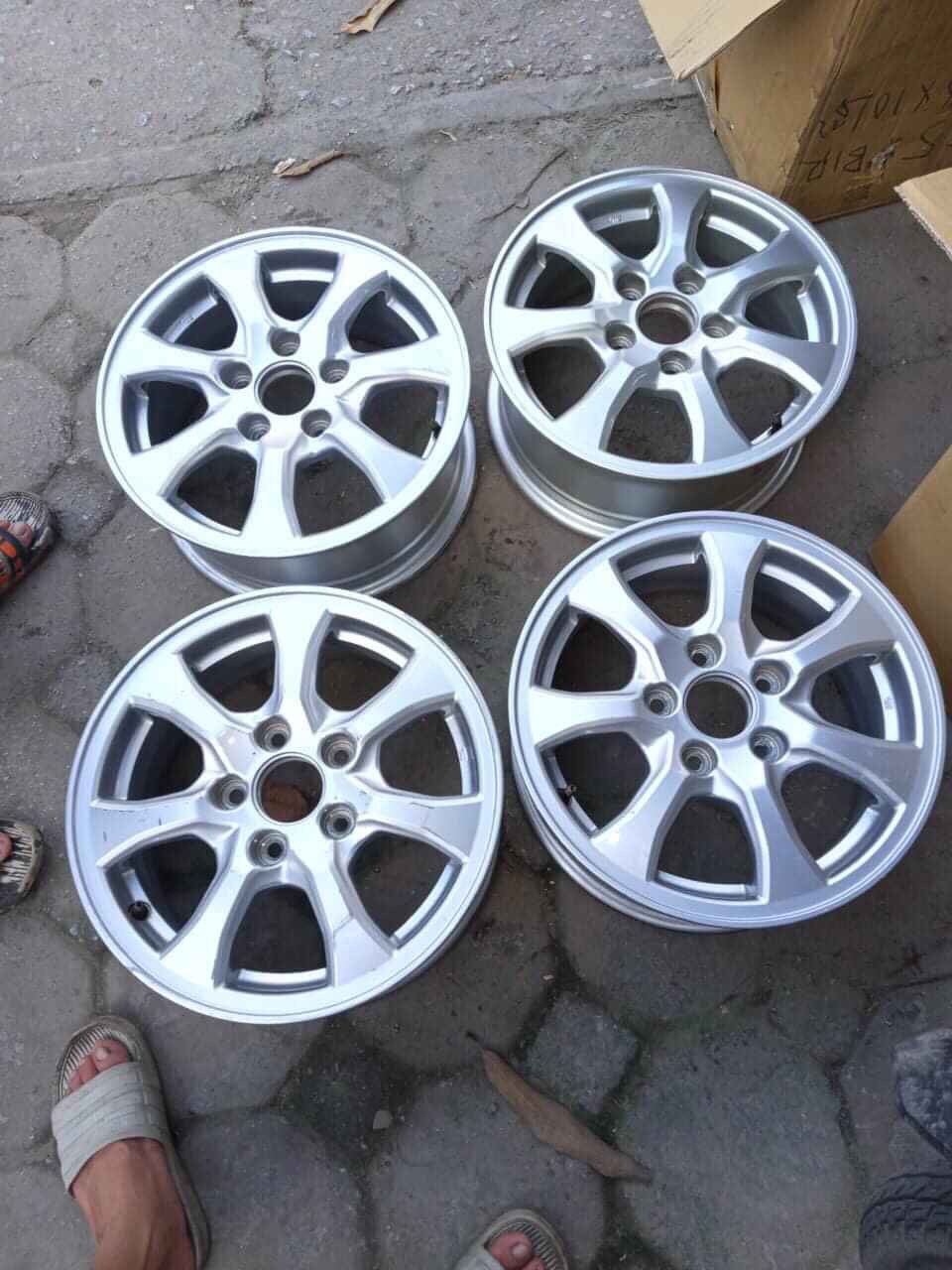 Bộ mâm lazang Honda civic 15 inch lắp lốp 195/65R15