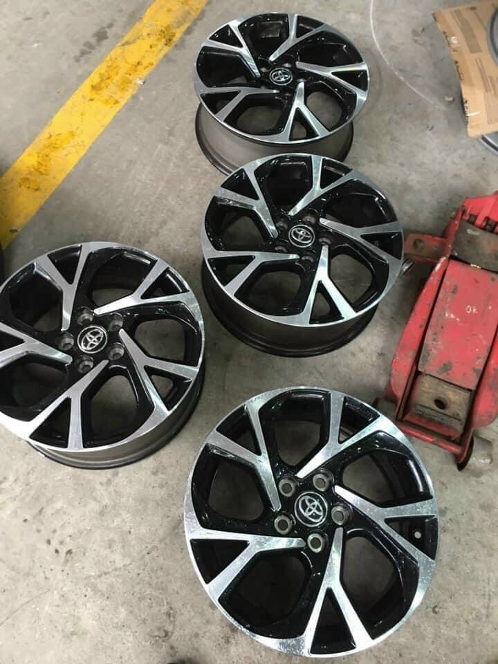 Lazang mâm vành Toyota C-HR 2021 18 inch lắp lốp 225/50R18