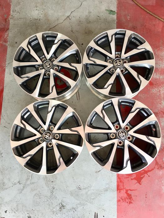 Lazang mâm vành Toyota Cross 2021 18 inch lắp lốp 225/50R18