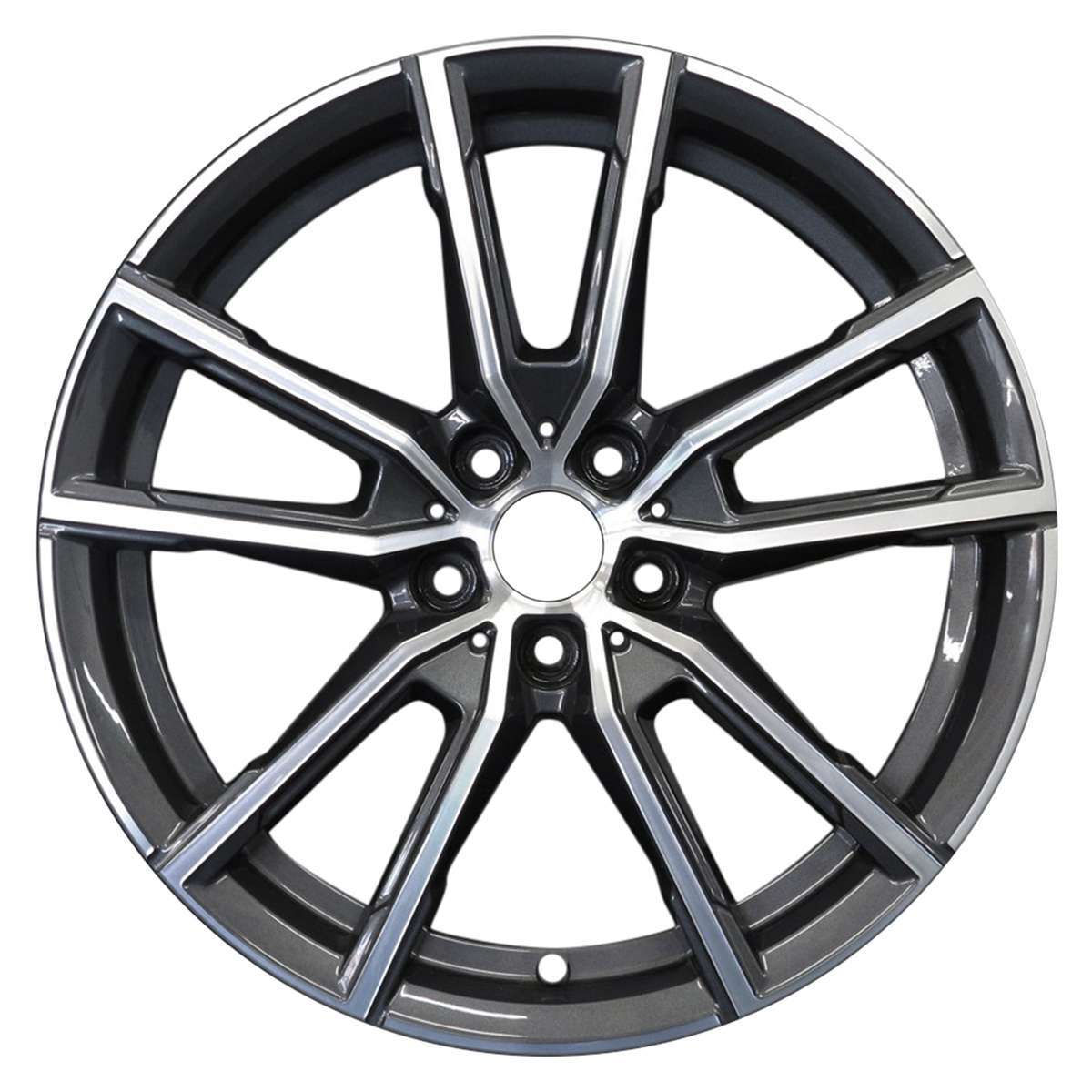 Mâm lazang 2024 BMW 430i 18" chính hãng theo xe