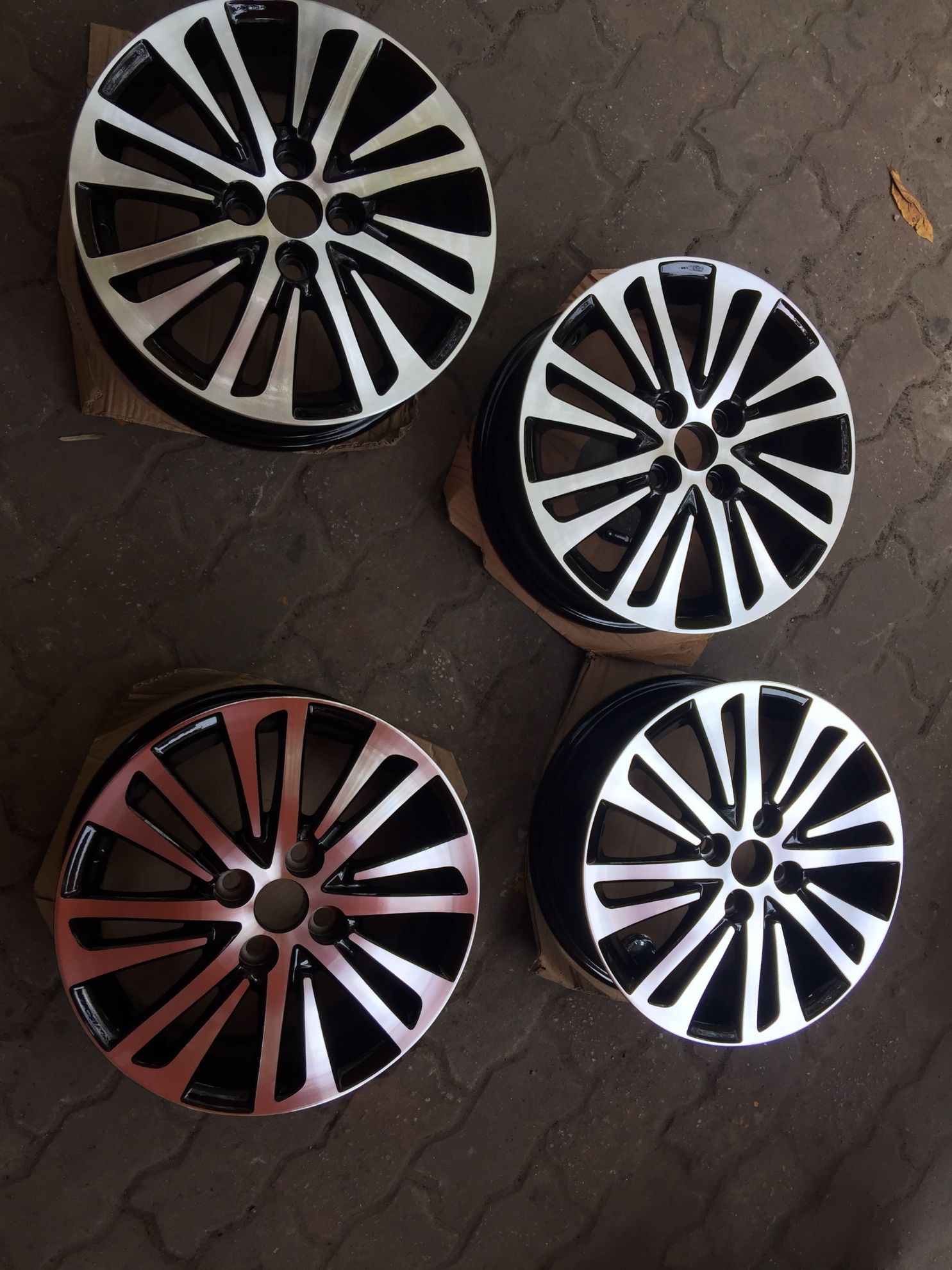 Mâm Lazang mặt phay cực đẹp 15 inch Lắp Vios, Accent, City, Morning, i10