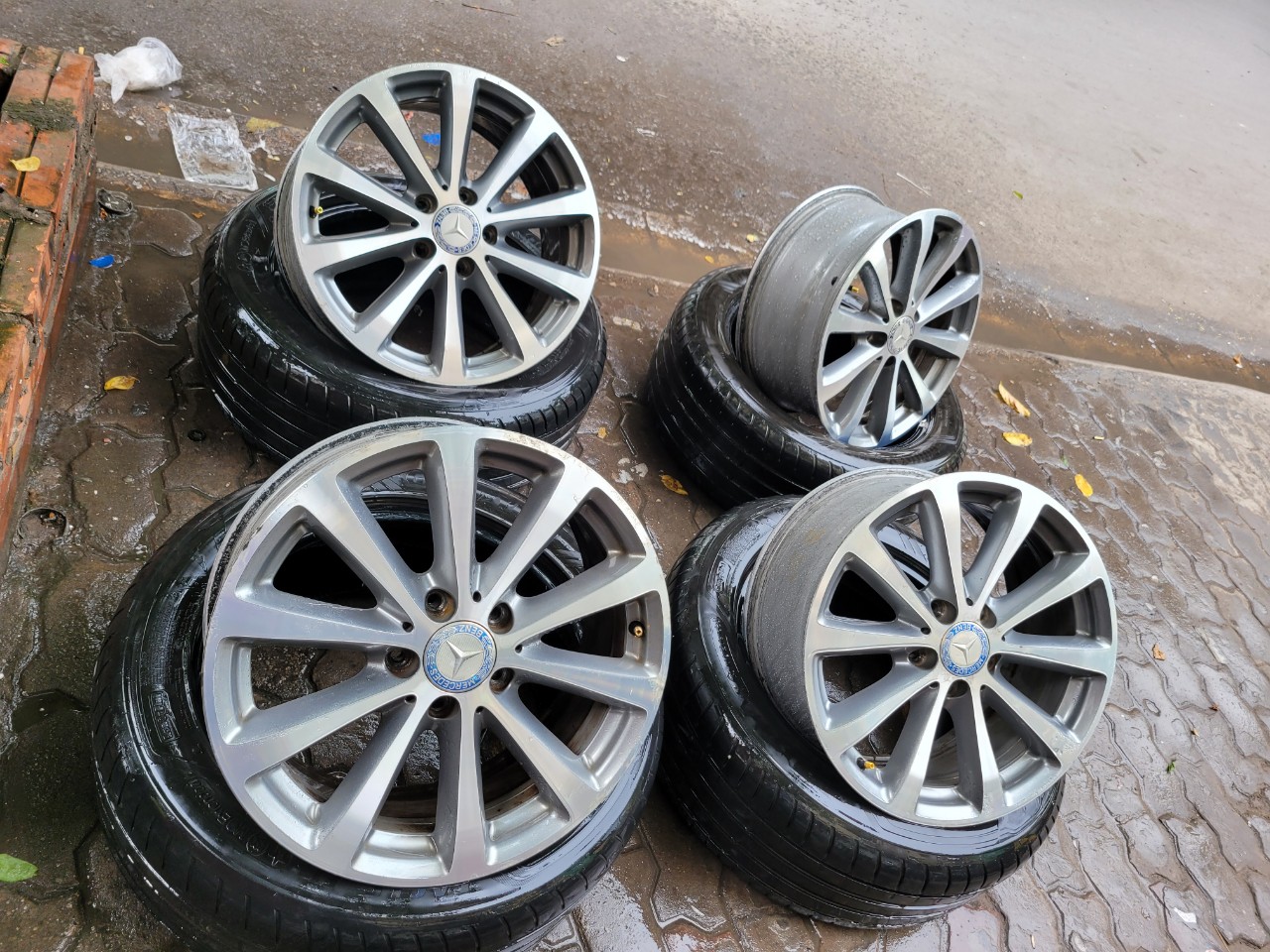 Mâm Lazang Mercedes E200 2018 17 inch lắp lốp 225/50R17