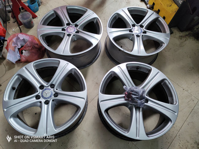 Mâm Lazang Mercedes E250 2017 18 inch lắp lốp 245/45ZR18