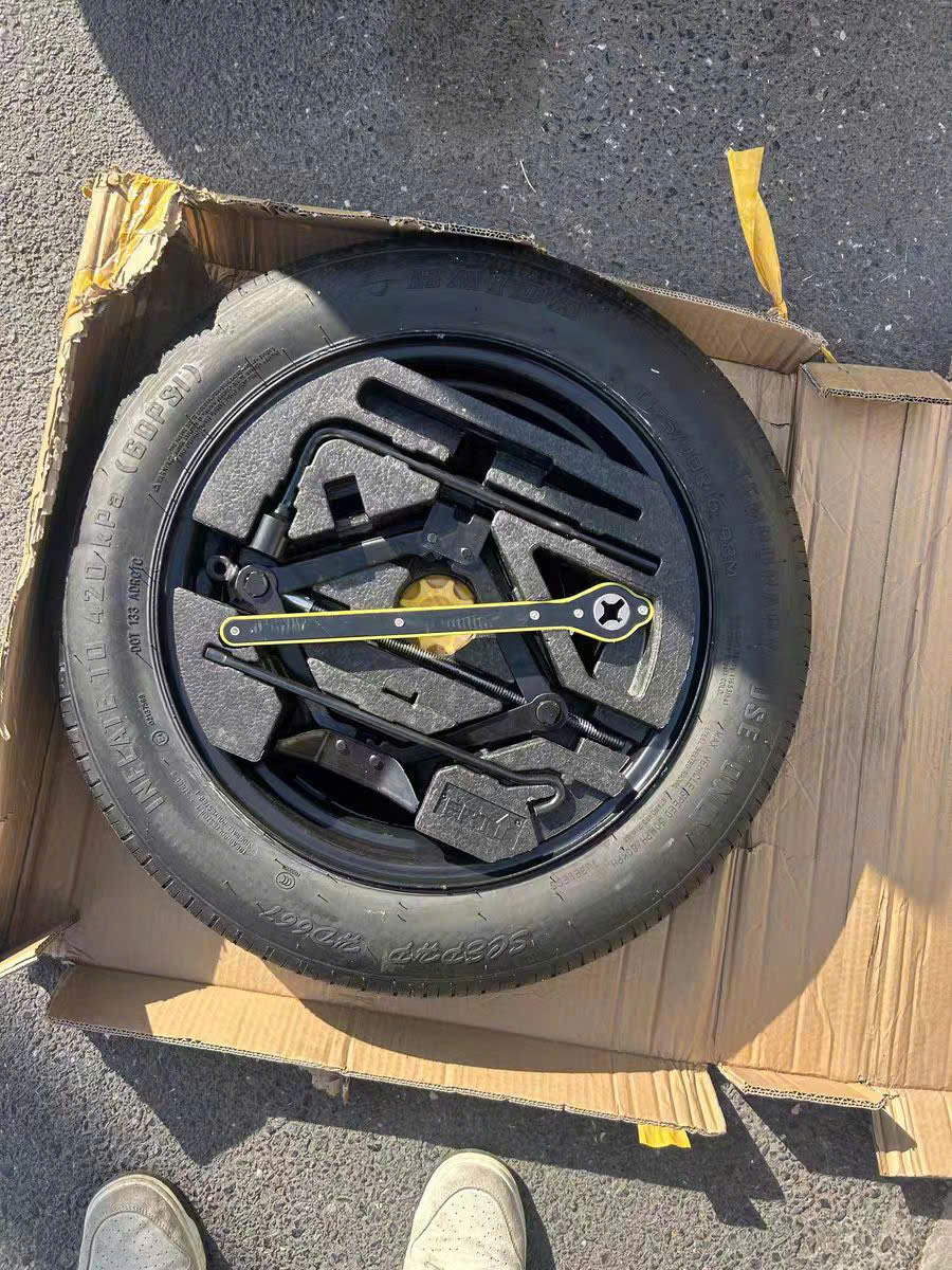 Tại sao lốp Michelin của tôi nhanh bị nứt nẻ chân chim?