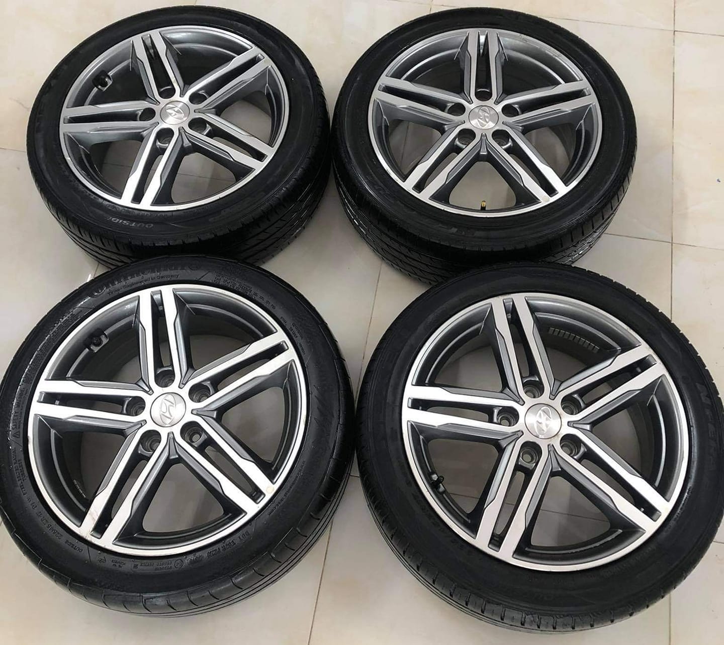 Michelin có sản xuất lốp cho xe máy không?